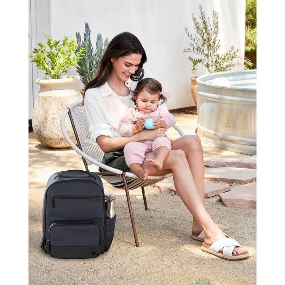 Skip Hop -  Flex Sporty Diaper Bag Backpack Water-Res Blue - Picture 2 of 9